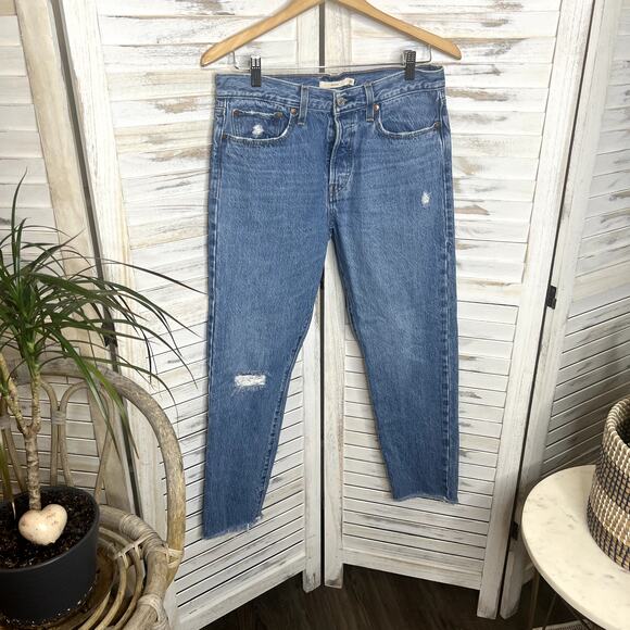 LEVI'S PREMIUM DENIM Women's 30 Wedgie Icon Ankle Jeans Distressed Denim Blue - Picture 3 of 16